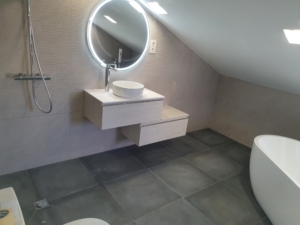 baño buhardilla